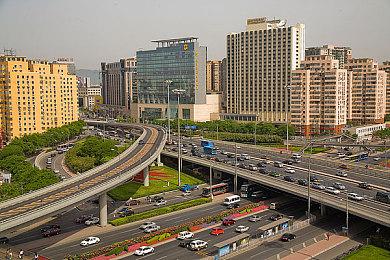 科隆：米哈游《绝区零》新预告公布 展示战斗画面